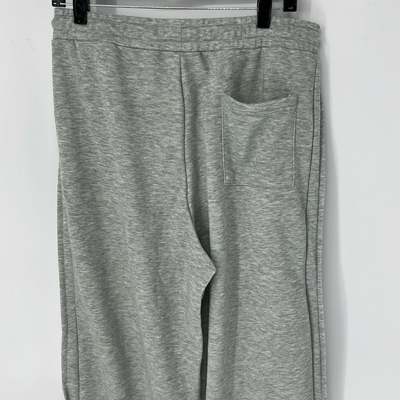 Sumwon NWT women’s oversized flared pants medium - Picture 6 of 8
